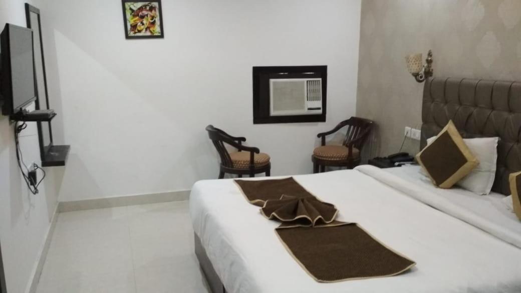 Fabhotel Idea Inn Agra  Bagian luar foto